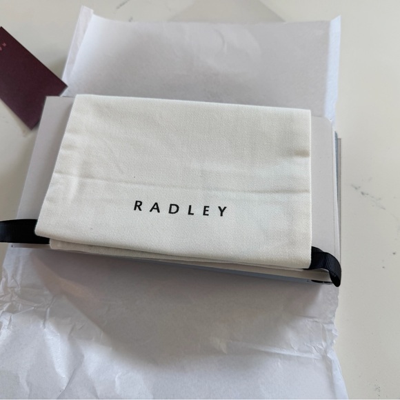 Radley London Willis Street Bifold Blue Leather Wallet, NWT - Picture 6 of 9